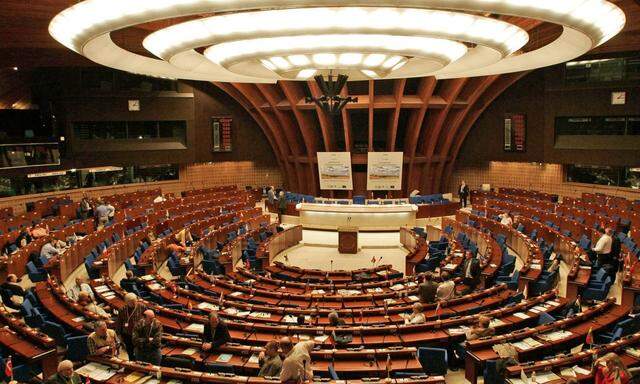 Blick in den Plenarsaal des Europarats in Strassburg.