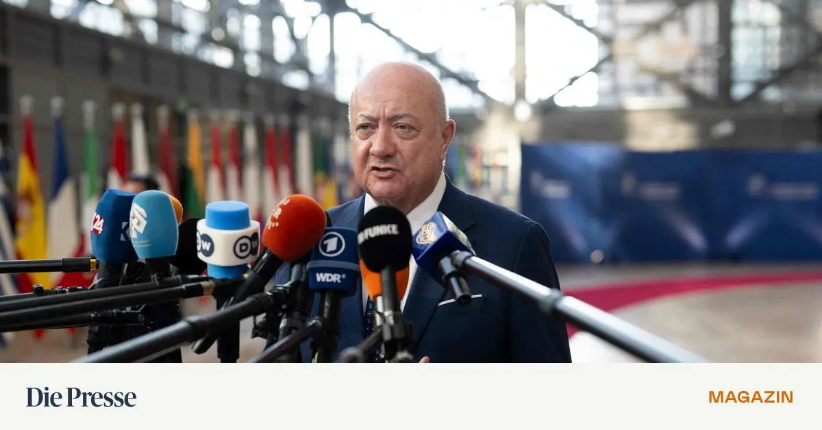 Mal-n-her-mal-ferner-So-stehen-sterreichs-Parteien-zur-EU-premium-