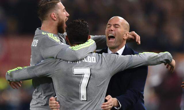  Ronaldo traf zum 1:0, Ramos jubelt – aber im Mittelpunkt stand Zinedine Zidane.
