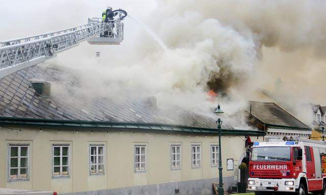 Neustift Walde Dachstuhlbrand Heurigem