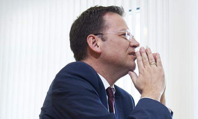 FMA-Chef Klaus Kumpfmüller: Wie unabhängig er ist, wird sich schon bald weisen.