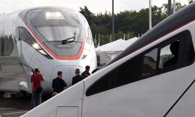 Vor allem im Hochgeschwindigkeitssektor marktführend: Bombardier mit dem Zefiro 380 und Alstom mit seinem Modell der vierten Generation.