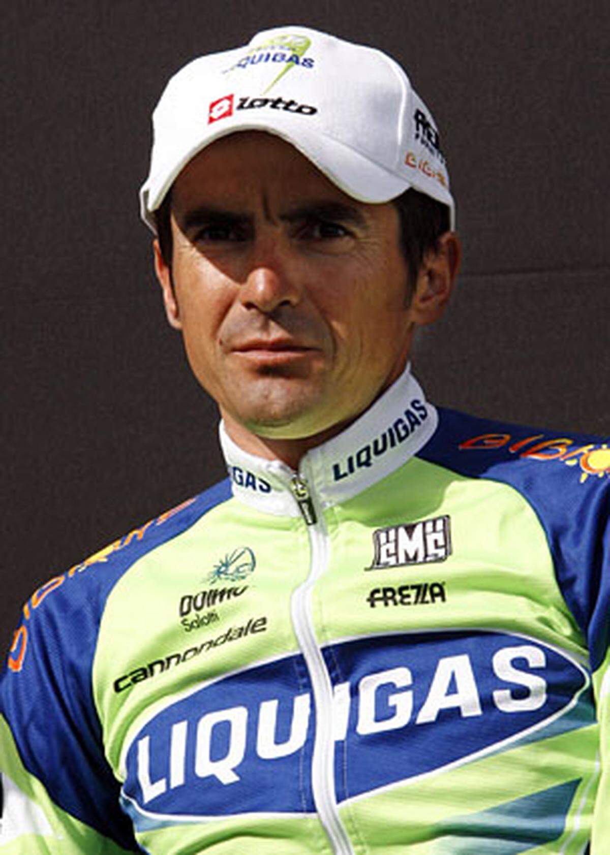 Sein Landsmann Manuel Beltran war bereits nach der ersten Etappe positiv auf das Blutdopnig-Mittel EPO getestet worden. Bereits im Vorjahr war die Tour de France von einigen Dopingskandalen überschattet worden.