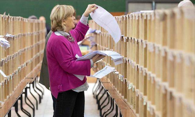 Stimmenauszählung in Cork im Süden Irlands