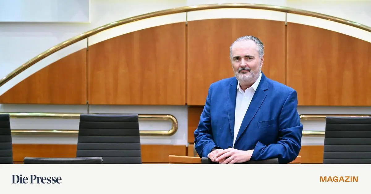 -Acht-oder-neun-Monate-Doskozil-will-l-ngeren-Wehrdienst-und-auch-Frauen-verpflichten-premium-