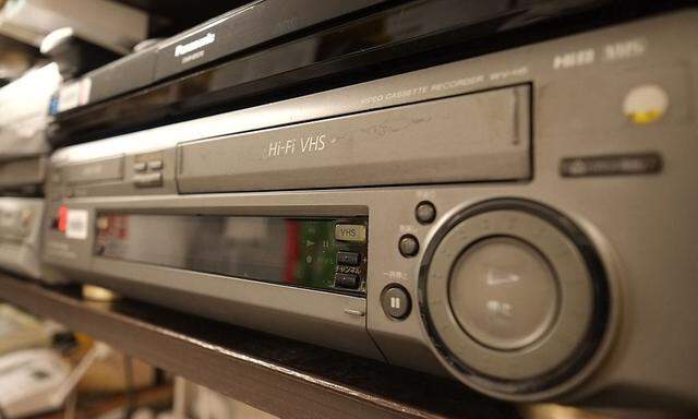 JAPAN-TECHNOLOGY-VIDEO-VCR-OFFBEAT