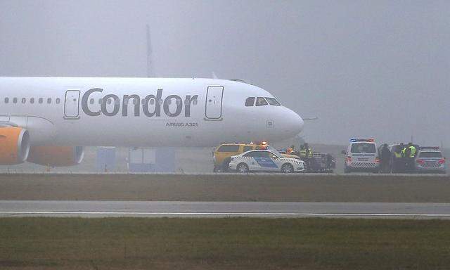 Der A321 der Airline Condor wurde in Budapest untersucht.