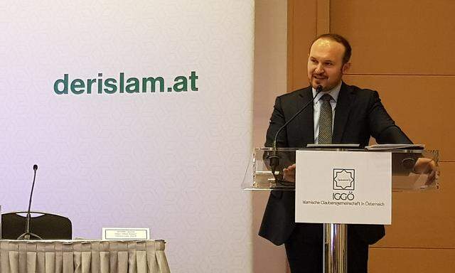 IGGÖ-Präsident Ümit Vural eröffnet eine Tagung zum Thema "politischer Islam".