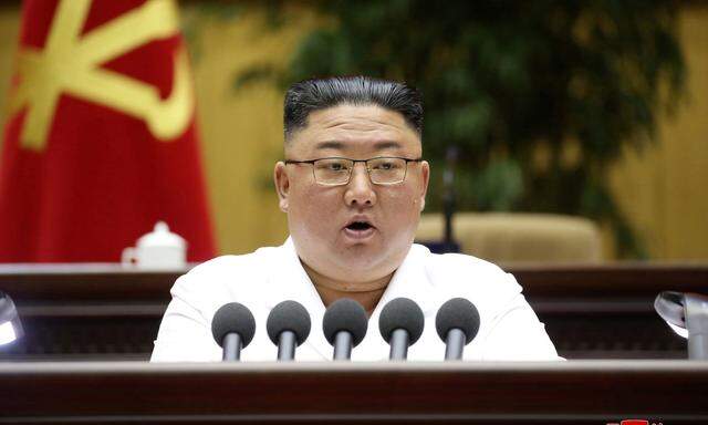 Diktator Kim Jong-un befürchtet eine neue Hungersnot im bitterarmen Nordkorea.  
