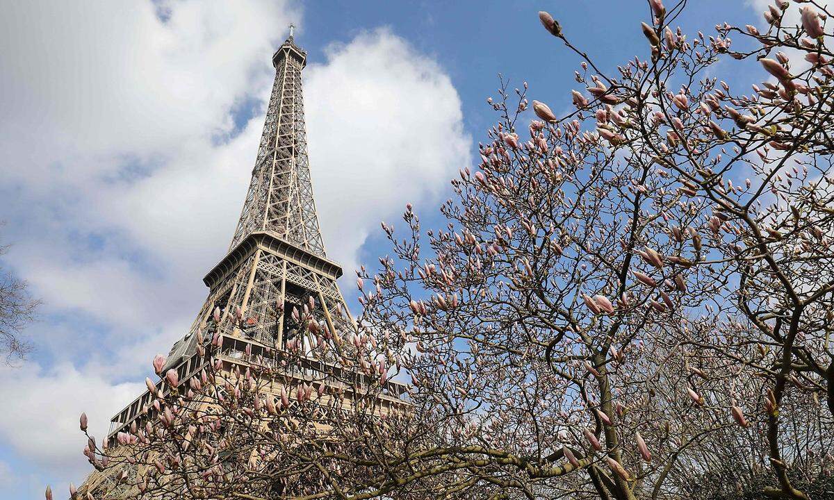 Ein Lied von hohen Mieten können auch die französischen Hauptstädter singen. Paris landet im Ranking gemeinsam mit einer anderen europäischen Stadt auf dem zweiten Platz ...