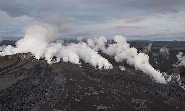 Picture shows clouds over a 1-km-long fissure in a lava field north of the Vatnajokull glacier, which covers part of Bardarbunga volcano system