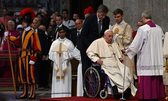 Papst Franziskus am 1. Jänner im Petersdom.