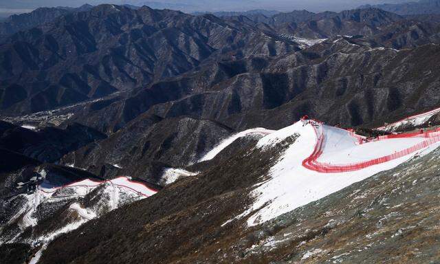 Nur Kunstschnee, aber zumindest frostig: die Winterspiele 2022 im Norden von Peking.