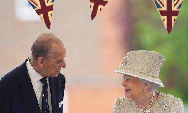 Prinz Philip mit Königin Elizabeth