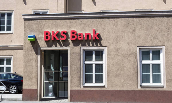 Die zur 3-Banken-Gruppe gehörende BKS Bank hat im ersten Halbjahr 2023 ein deutlich besseres Ergebnis erzielt