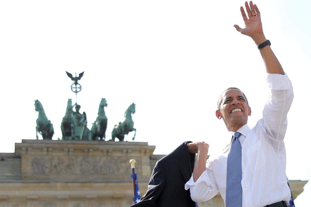 Den Höhepunkt des offiziellen Besuchs bildet Obamas 28-minütige Rede vor dem Brandenburger Tor. Die USA wollen die Zahl ihrer atomaren Sprengköpfe um bis zu ein Drittel reduzieren.