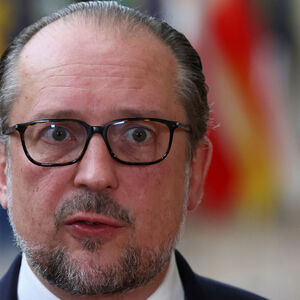 "Der Westen muss weiterhin mit Russland sprechen“, sagte der Außenminister in einem Interview.  