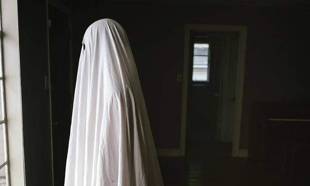 Im Film „A Ghost Story“ sucht ein Mann seine Frau noch als Toter heim. Beim „Ghosting“ hingegen werden alle Brücken abgebrochen.