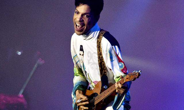 Prince legt zwei neue Alben vor.