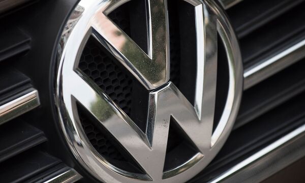 FILES-GERMANY-POLITICS-AUTOMOBILE-RESEARCH