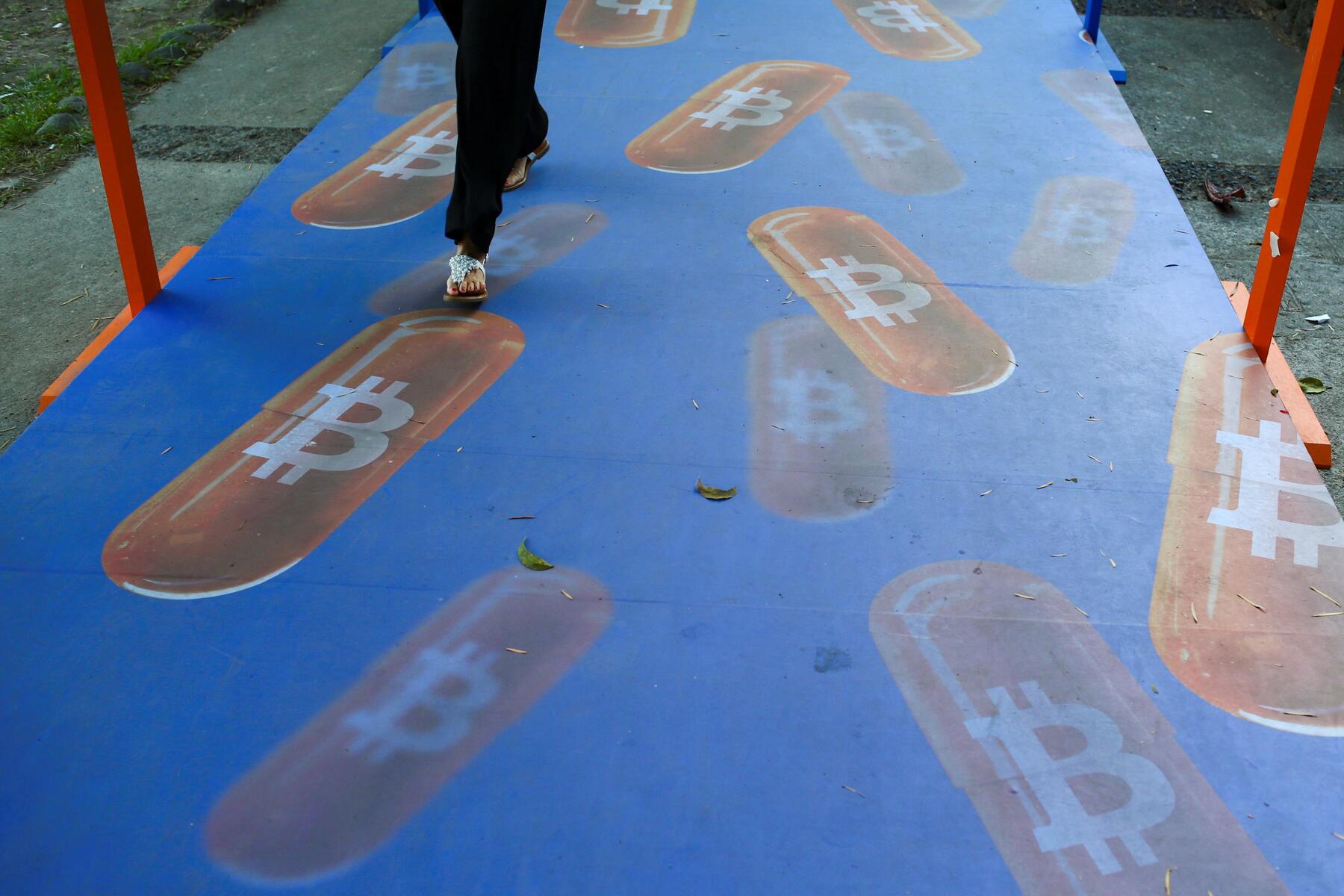 Bitcoin und die Politik: Wer bewegt sich zuerst? – DiePresse.com