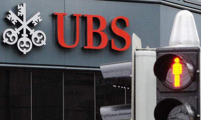 FILE SWITZERLAND GERMANY BANKING UBS