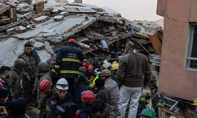 Der WHO zufolge seien 26 Millionen Menschen vom Erdbeben betroffen. 
