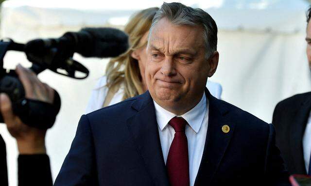 Viktor Orbán hatte am Wochenende eine Rede in Baile Tusnad gehalten. Dabei erklärte er den Westen mit seiner Strategie gegen Russland als gescheitert. 