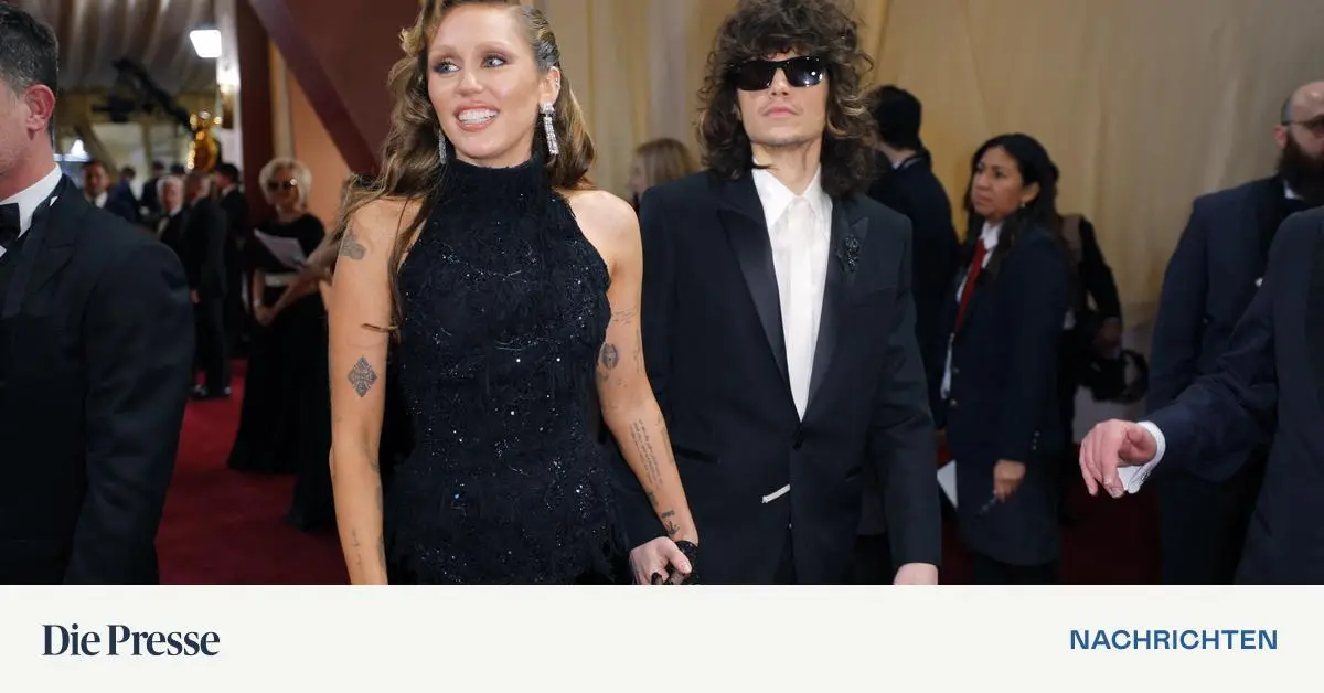 Miley-Cyrus-hat-sich-verlobt-Wer-ist-Maxx-Morando-