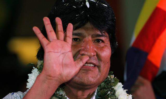 Morales bietet Snowden Asyl in Bolivien an 