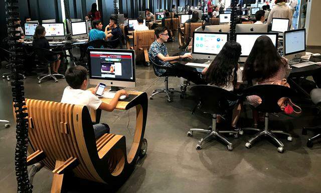 Die nächste Tech-Generation: Im Tumo-Computerlab in Jerewan lernen Jugendliche in ihrer Freizeit Programmieren.