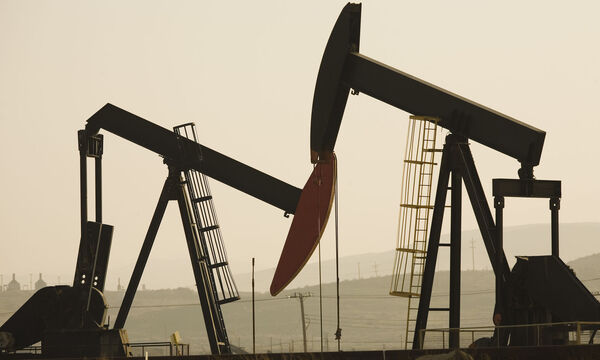 Ölfirmen investieren weniger in neue Pumpen – und sitzen auf viel Cash.  