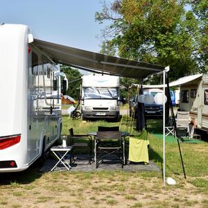 Ob die Optimisten die Oberhand gewinnen oder doch eine stärkere Korrektur kommt, dürfte unter anderem von den anstehenden Wirtschaftsdaten abhängen. 