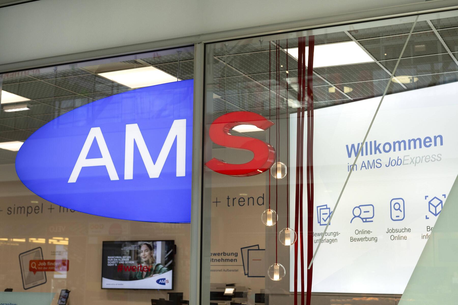 AMS stellt Online-System eAMS-Konto ein