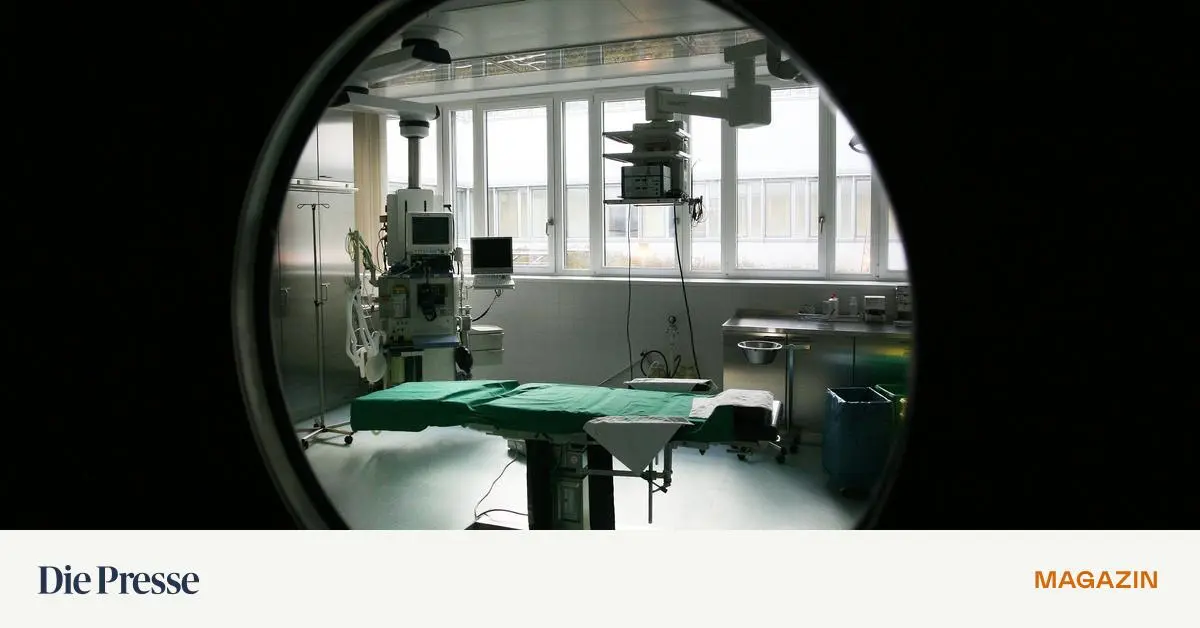 Chirurg-muss-Patienten-vor-der-OP-sagen-wie-oft-sie-schiefgeht-premium-