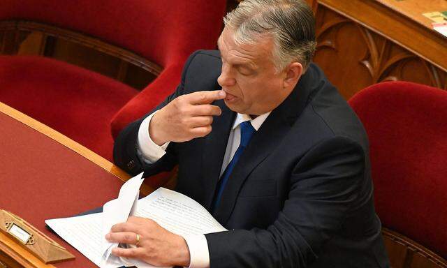 Viktor Orbán im ungarischen Parlament in Budapest am Dienstag, 24.5.2022.
