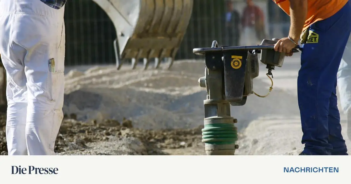 Which EU country pays the highest minimum wage?