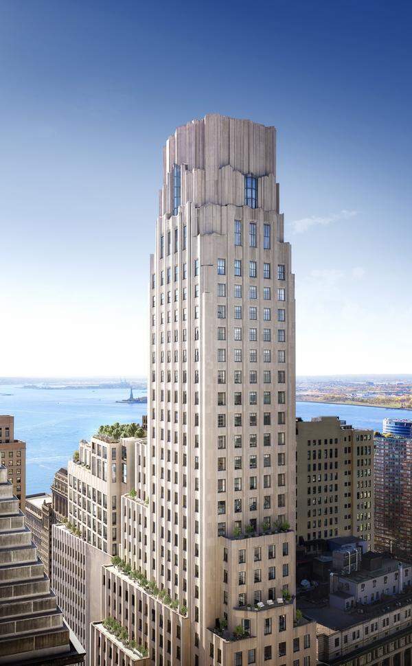 Gleich hinter der New York Stock Exchange höhlen an die 1000 Bauarbeiter das 50-stöckige Art-déco-Hochhaus One Wall Street aus, damit 566 Wohneinheiten geschaffen werden können.