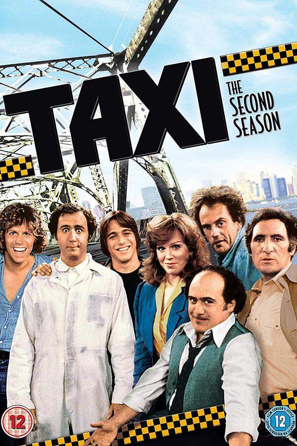 Die Serie (ABC/NBC) versammelte einige der großen Comedy-Stars der Siebziger. Danny DeVito, Andy Kaufman und Tony Danza fuhren für die Sunshine Cab Company durch New York. Die fünf "Taxi"-Staffeln liefen von 1978 bis 1983. Serienerfinder: James L. Brooks, Stan Daniels, David Davis und Ed Weinberger