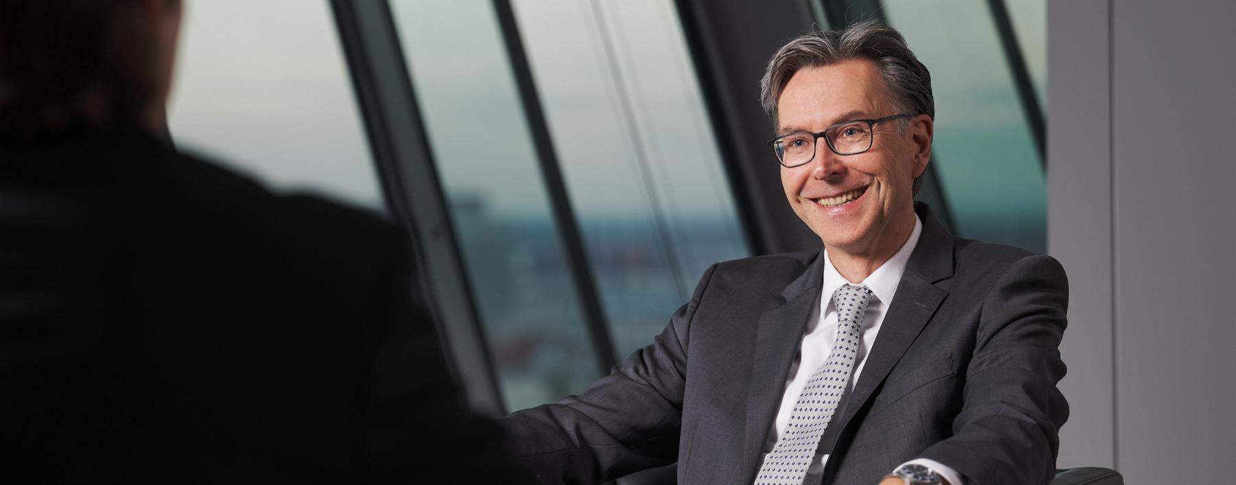 Im Gespräch mit Harald Müller, Head of Group Capital Markets der RBI. 