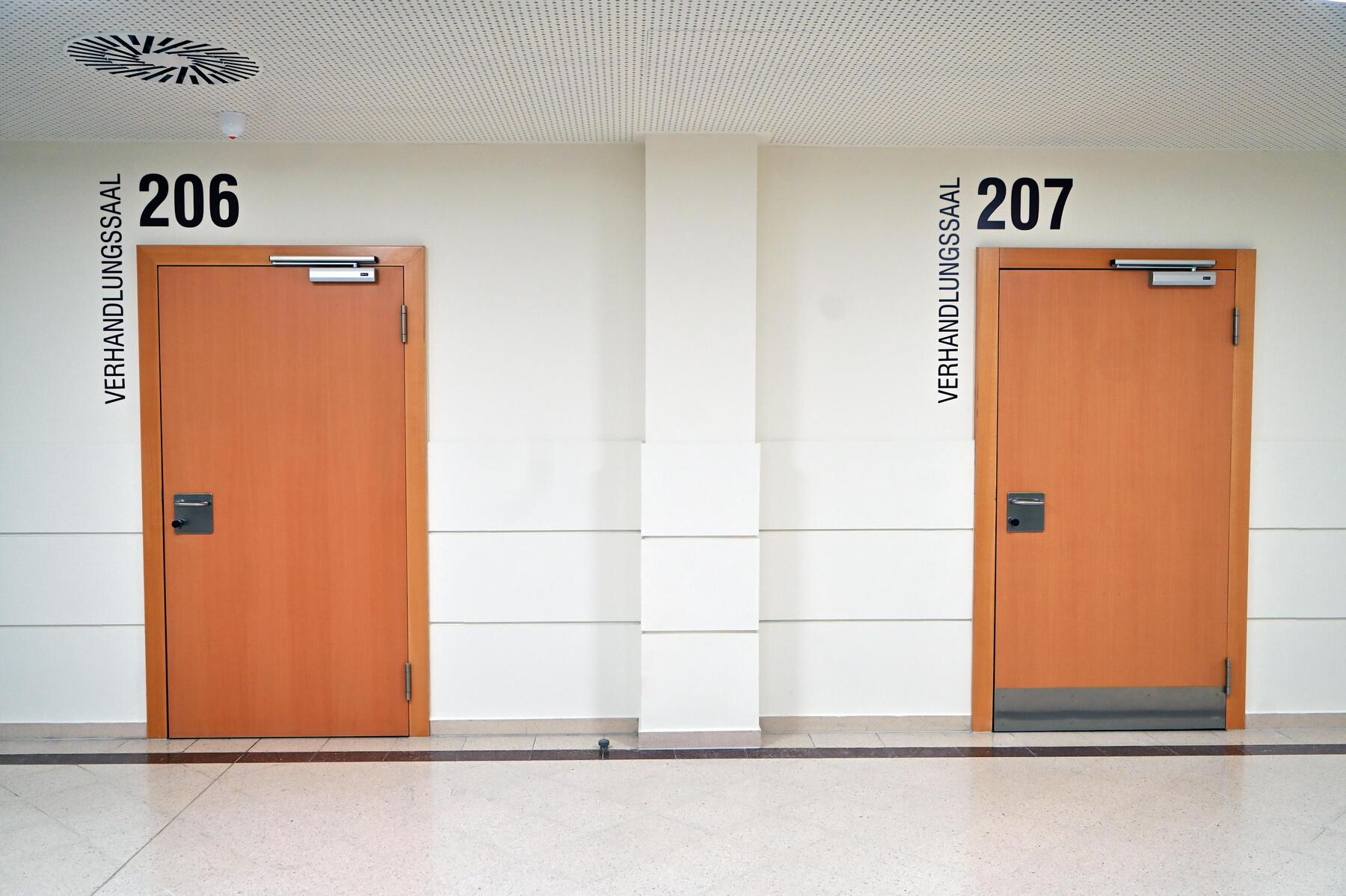 Trial Over Water Park Attack in Vienna-Floridsdorf: All Ten Defendants Acquitted
