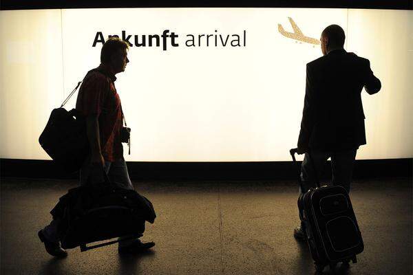 Eigentlich hätten die Passagiere eines AUA-Flugs aus Hurghada die ersten Gäste sein sollen, die am neuen Terminal abgefertigt werden sollten ...