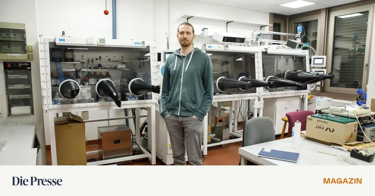 Eine-Pilzschicht-ersetzt-Plastik-in-der-Elektronik-premium-