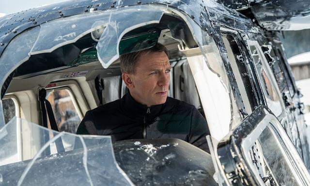 Daniel Craig in ''Spectre''