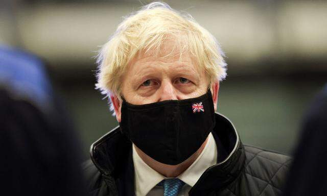 Für den seit Wochen heftig unter Druck stehenden Premierminister Boris Johnson ist die angekündigte Zensur eine gute Neuigkeit.
