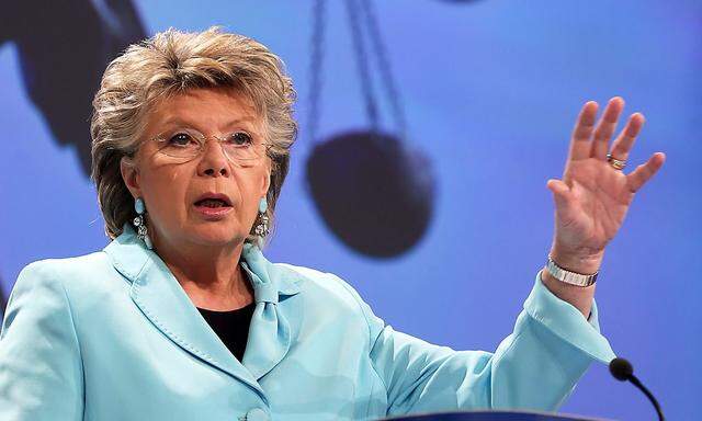 Vivian Reding boykottiert Sotschi