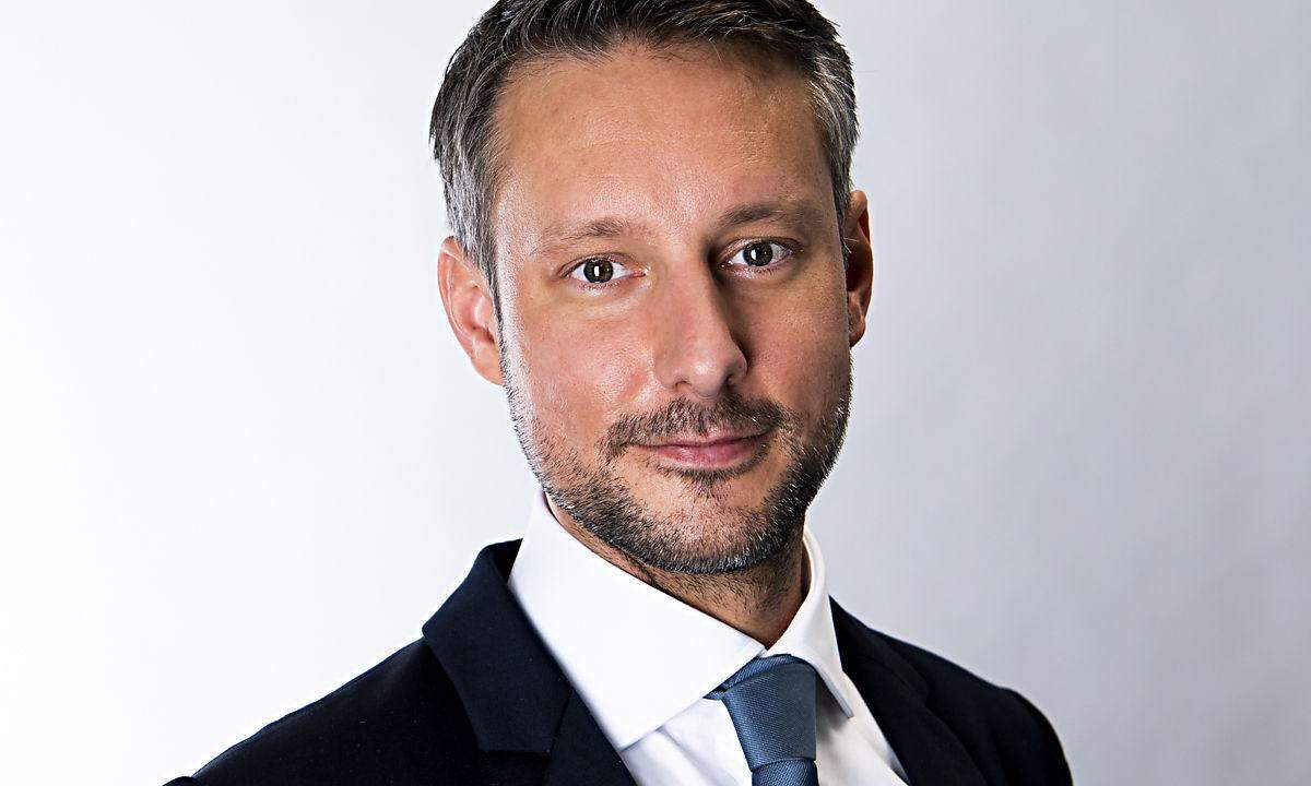 Florian Schmidl verstärkt die Geschäftsführung und wird Partner des Wirtschaftsprüfungs- und Steuerberatungsunternehmen Mazars. Der gebürtige Wiener verantwortet den Immobilienbereich. 
