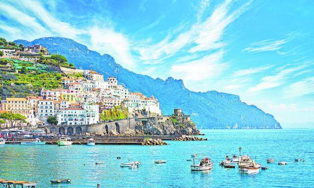 Der Golf von Neapel ist einer der interessantesten Kulturrouten, die Europa zu bieten hat.