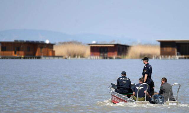 Ein 63-jähriger Mann hat gestanden, dass er eine slowakische Prostituierte getötet, zersägt und in Rust im See versenkt hat, wo seine Mutter eine Seehütte besessen habe.