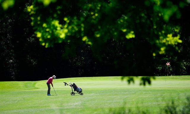 Auf Österreichs Golfplätzen darf seit Mai wieder gespielt werden, nun soll eine Turnierserie wichtige Wettkampfpraxis bieten.